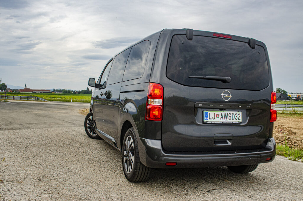 Opel Zafira Elegance