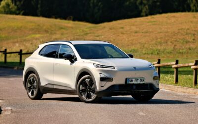 Changan-Deepal S05 PHEV že v Sloveniji